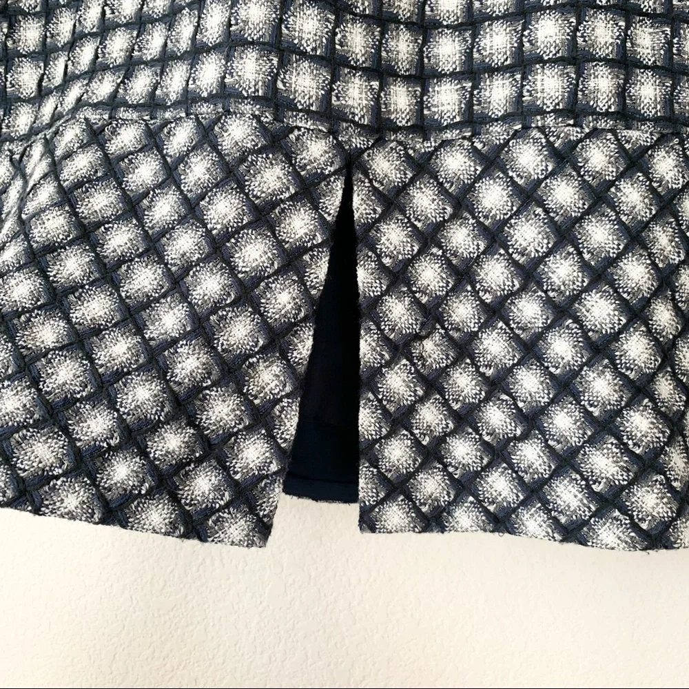 CHANEL tweed zipper